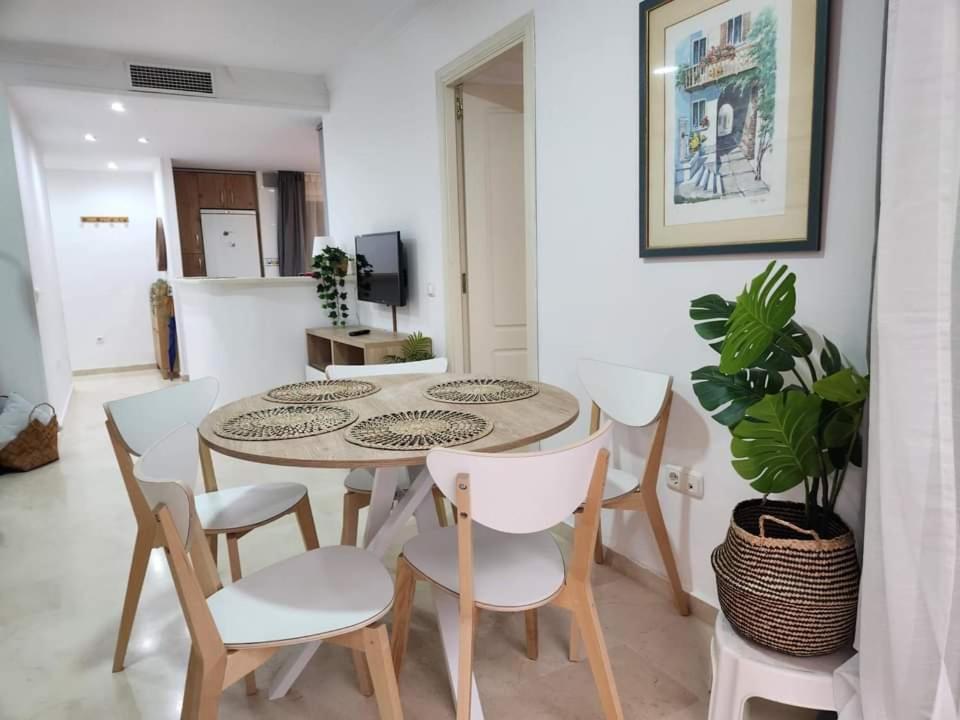 Apartment Beachfront Accommodation Estepona Luaran gambar