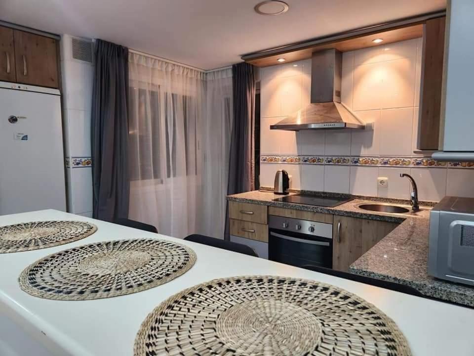 Apartment Beachfront Accommodation Estepona Luaran gambar