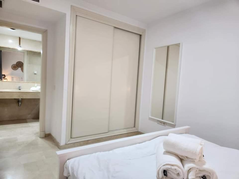 Apartment Beachfront Accommodation Estepona Luaran gambar