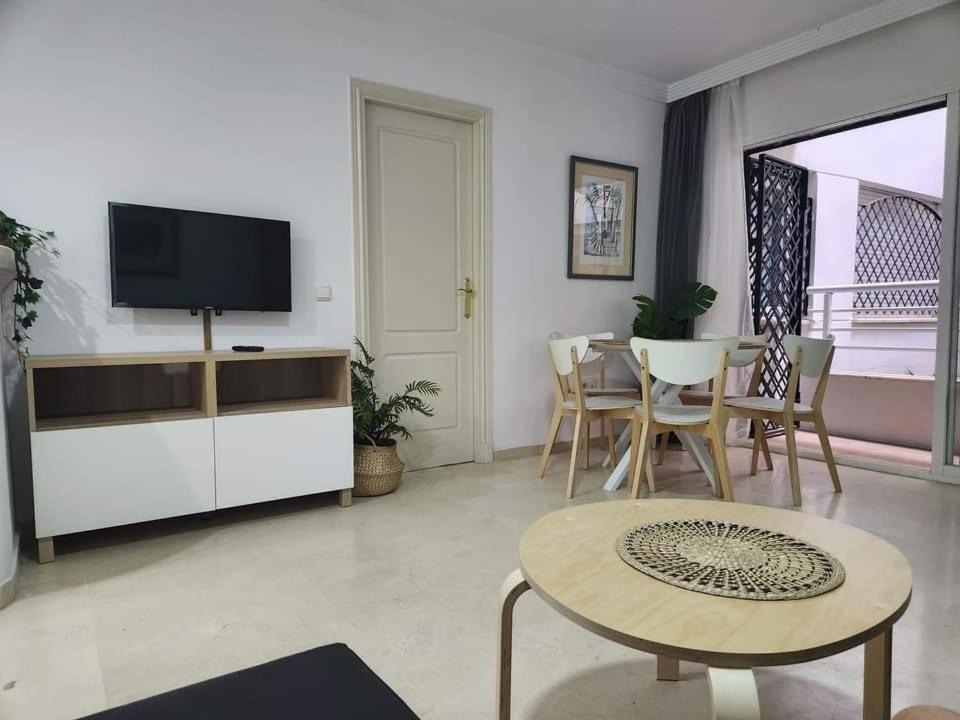 Apartment Beachfront Accommodation Estepona Luaran gambar